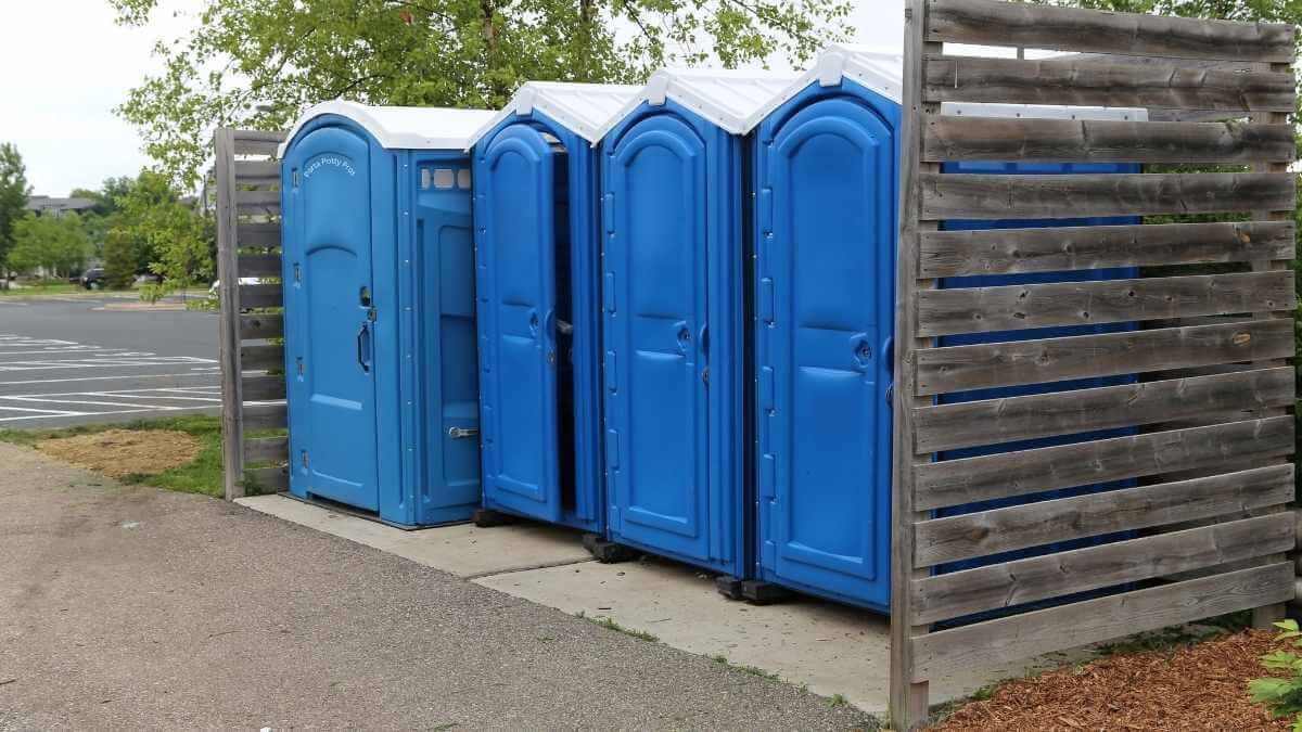 Porta Potty Rental Pros - Affordable Porta Potty Solutions in Rose Hill, NC, 28458